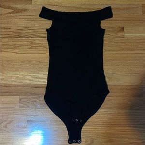 American eagle off the shoulder bodysuit